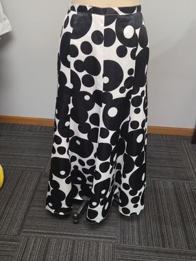 VENUS Black and White Polka Circle Maxi Skirt